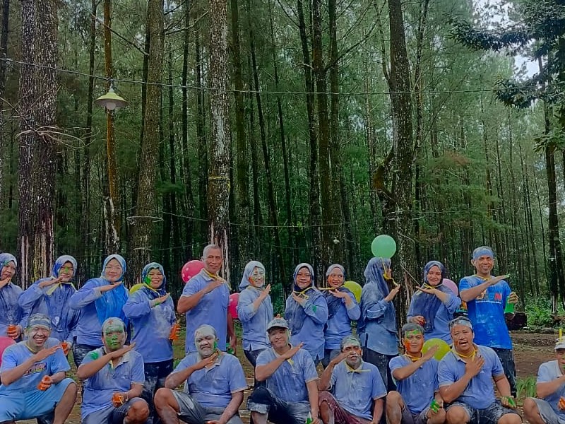 OUTBOND KELUARGA BESAR SDN 3 PATOKAN