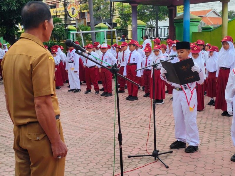 UPACARA BENDERA